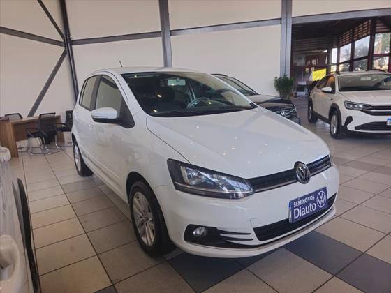 VOLKSWAGEN FOX 1.6 MSI TOTAL FLEX CONNECT 4P MANUAL VOLKSWAGEN FOX 1.6 MSI TOTAL FLEX CONNECT 4P MANUAL
